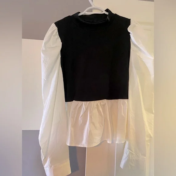 ‘SHEIN Curve Ruffle Hem Top’ 🔥 - Picture 6 of 7